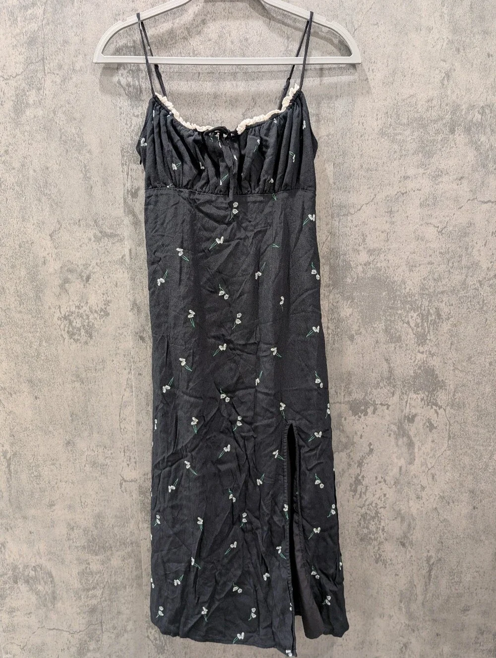 LIBÉ Floral Midi Dress with Side Slit - Picture 3 of 12